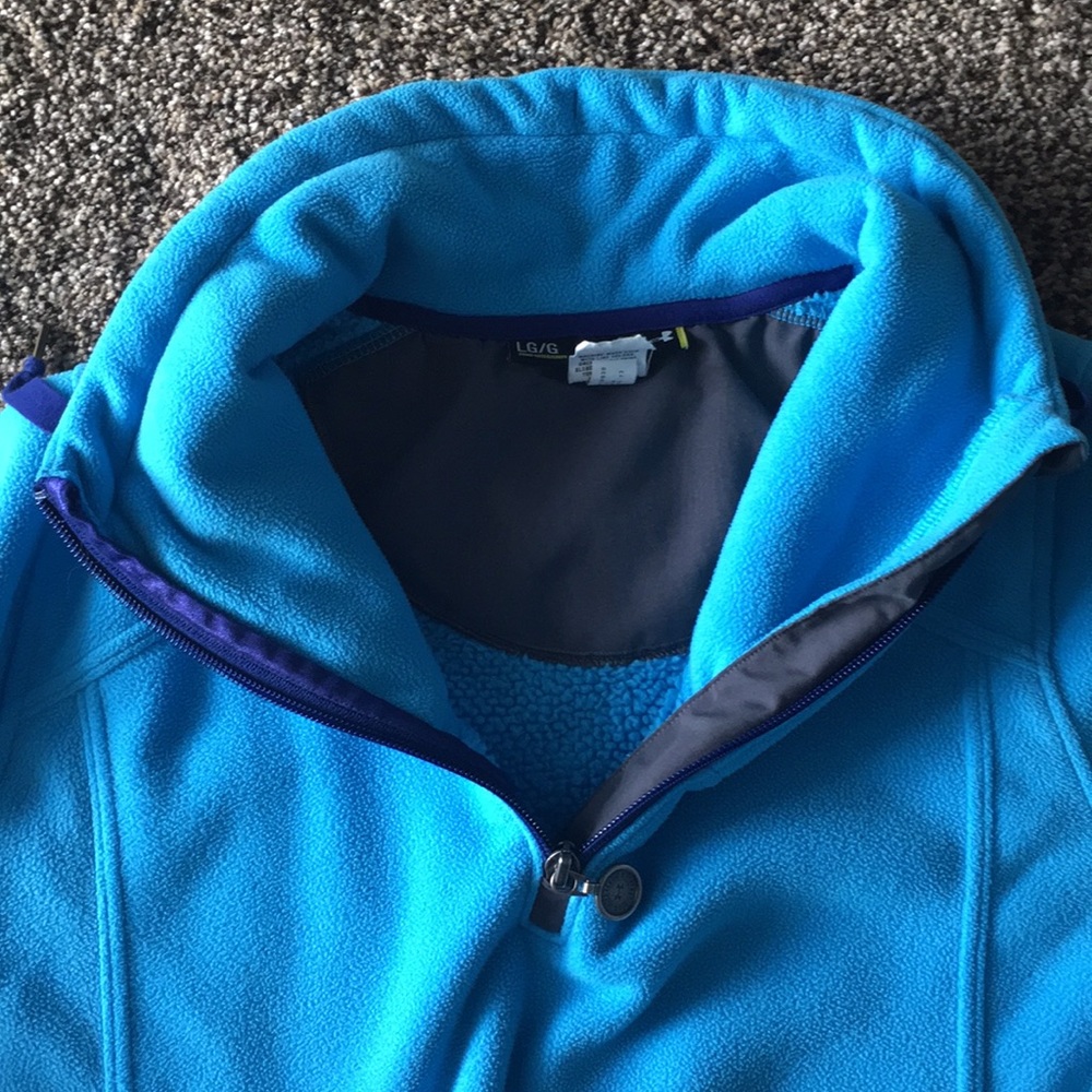 Under Armour Half Zip - image 3